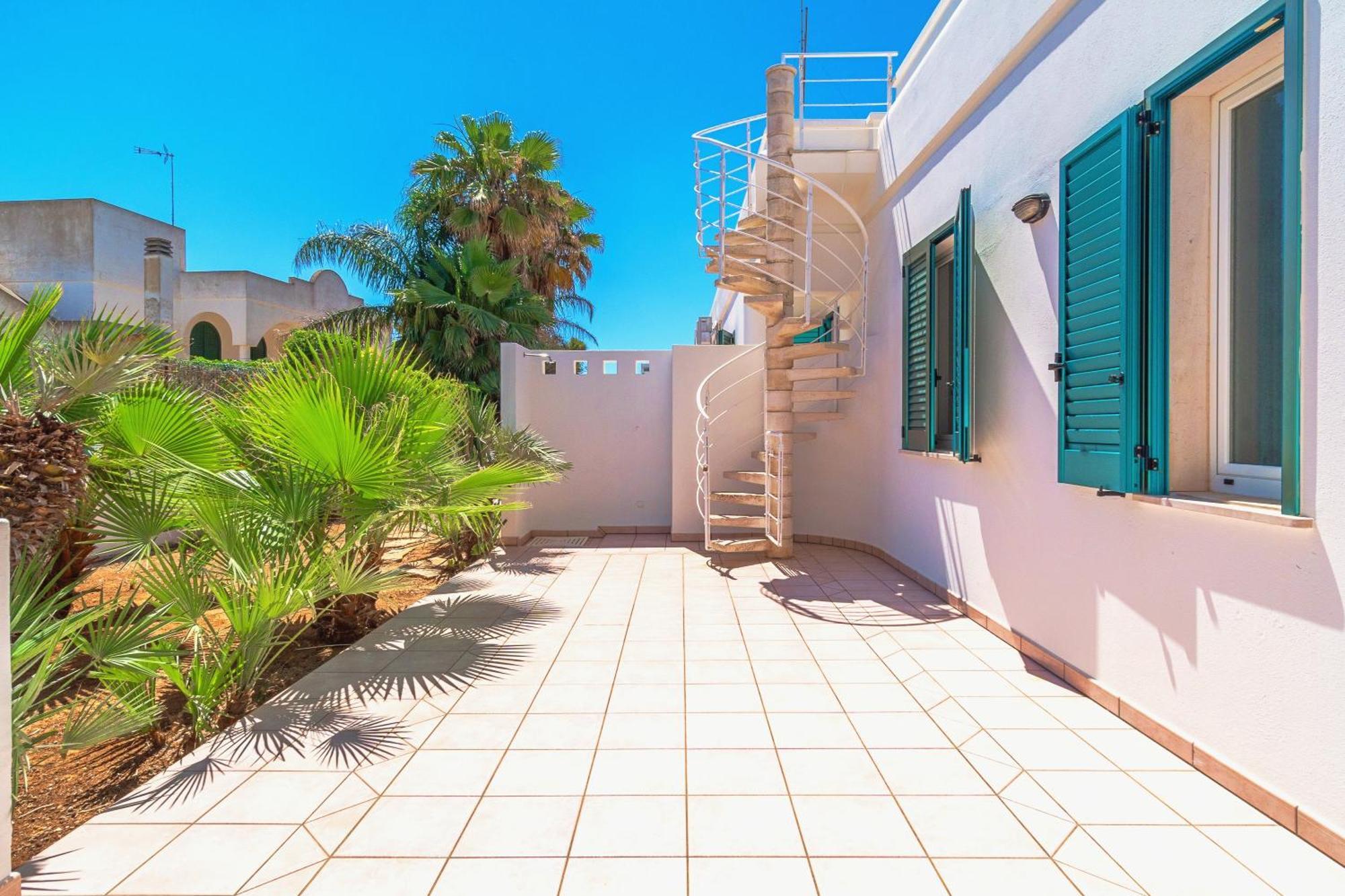 Residence Oasi Sul Mare Torre Suda Exterior foto