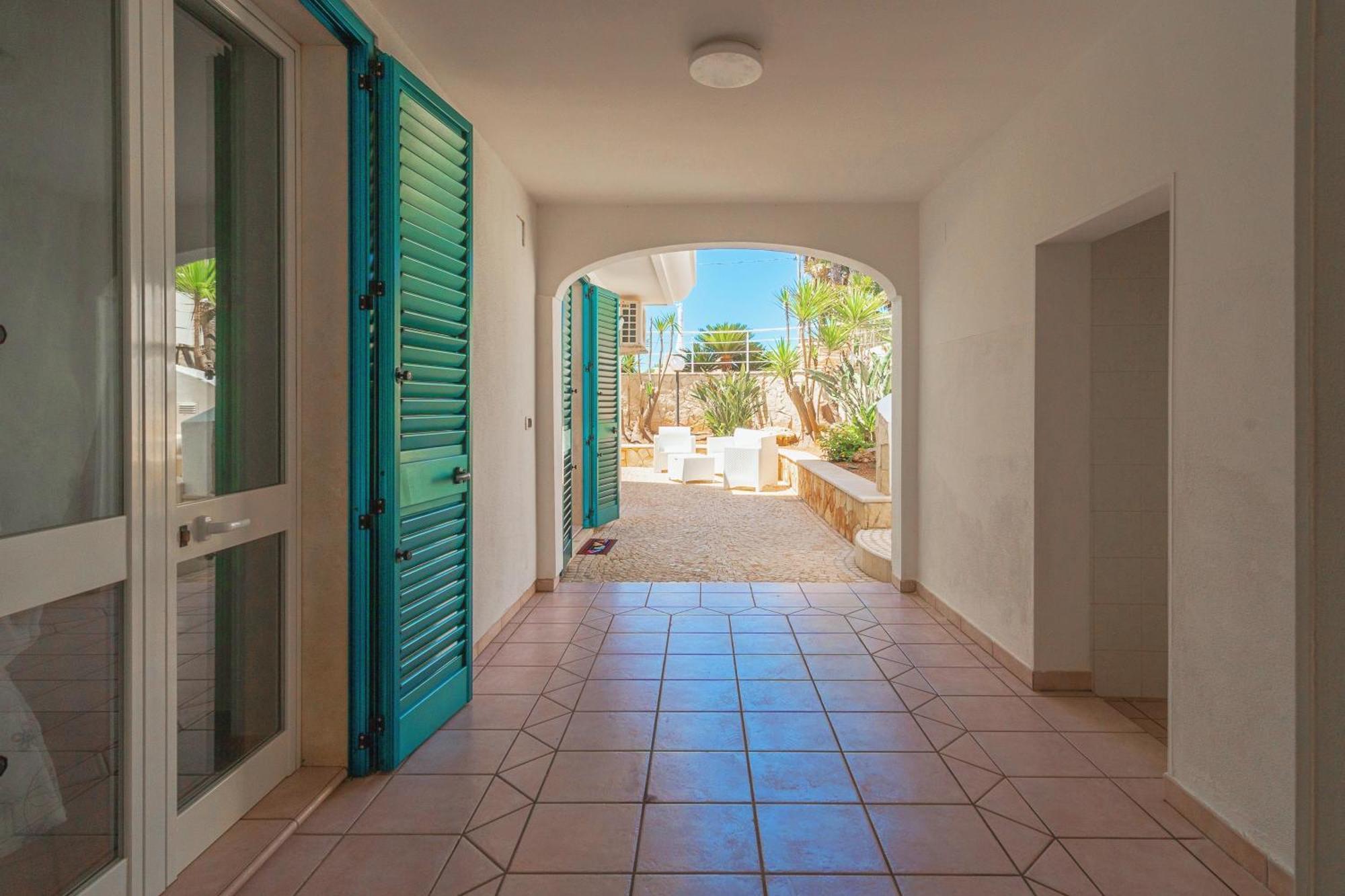 Residence Oasi Sul Mare Torre Suda Exterior foto